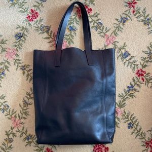 Everlane Day Magazine Tote